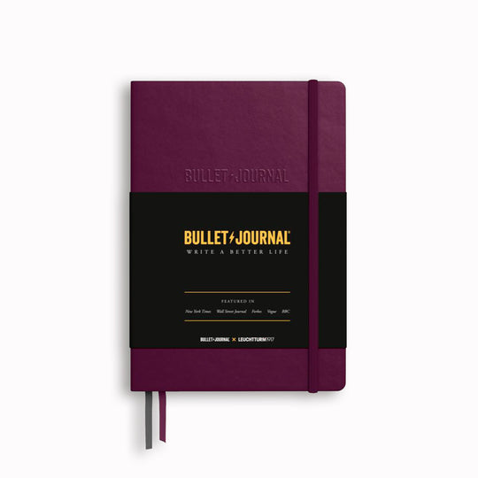 The A5 Bullet Journal Edition 2 features a smooth paper surface with very low transparency. Additionally, the journal includes a detachable Bullet Journal pocket guide, index, future log and 206 numbered pages