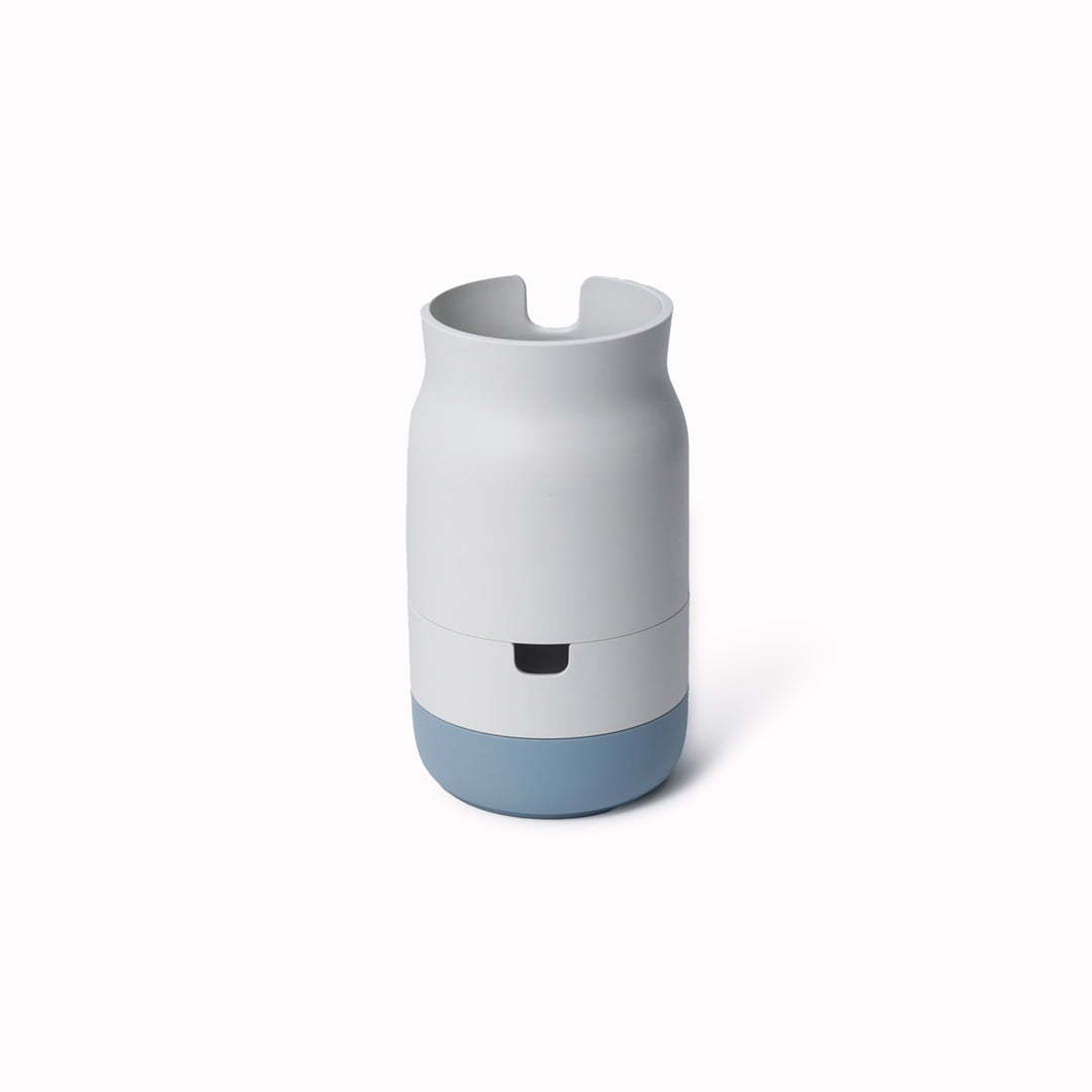 Organize your workspace efficiently with the Nakabayashi Capotto Stacking Pen Pot