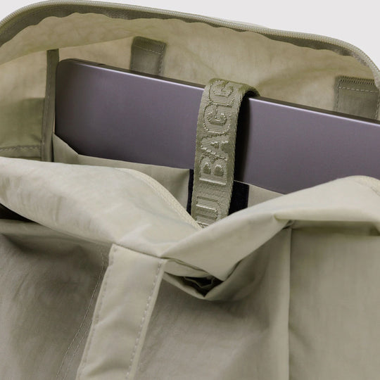 Everyday Cloud Carry-On in Celedon from Baggu, an impeccably crafted travel essential designed for discerning travelers.
