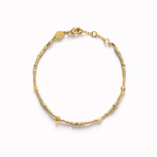 CLEMENCE in Speckle Ecru is all about quiet elegance. With its ivory-toned palette and delicate feel, it’s understated, undone, and endlessly wearable.