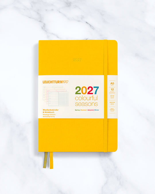 Part of the limited Colourful Seasons collection, each section of the planner changes with the year, using seasonal colours that reflect spring, summer, autumn and winter.