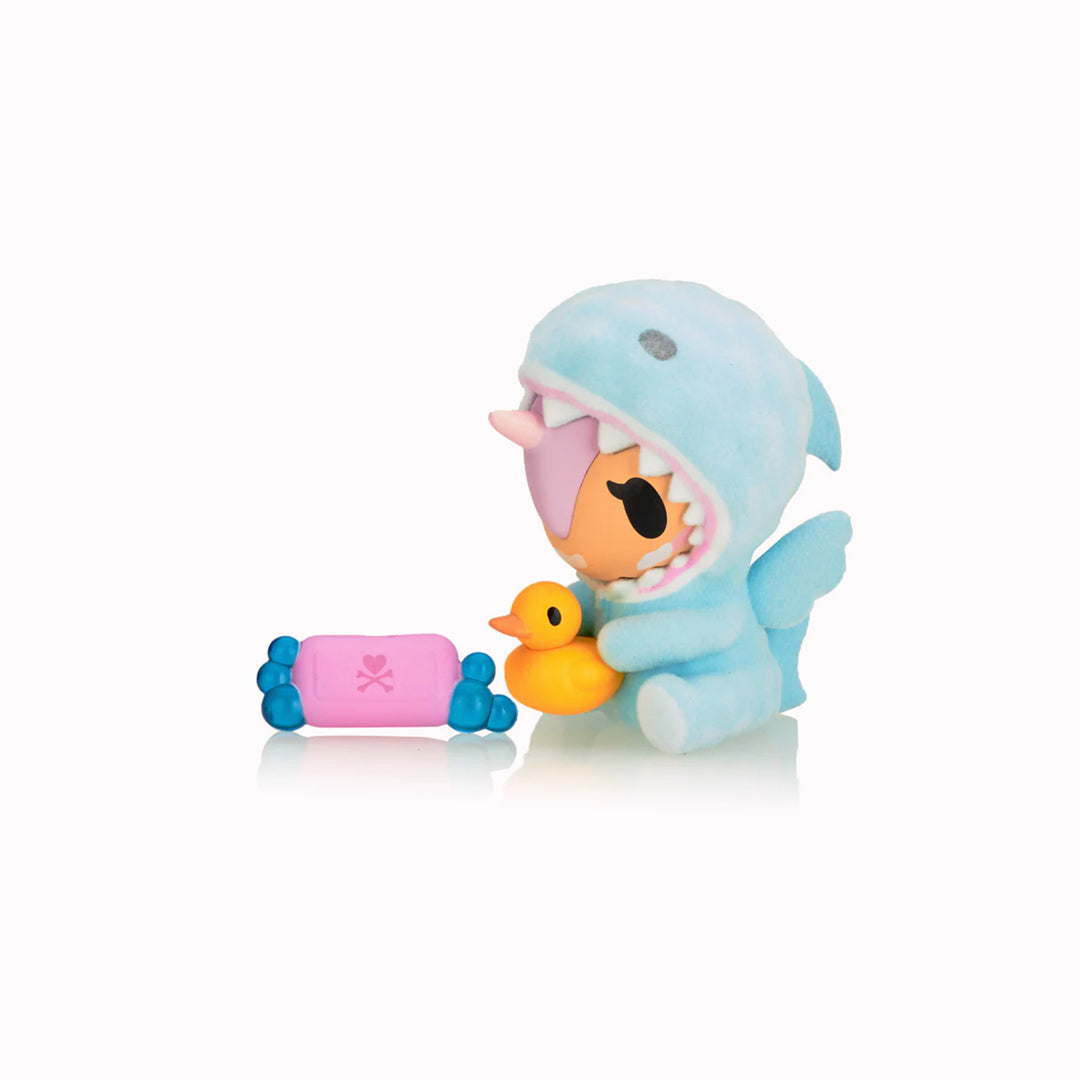 Winter Evenings will soon be here with Tokidoki's Cozy Unicorno Blind Box Series! Join your favorite Unicornos as they enjoy their pyjamas and cozy self-care.