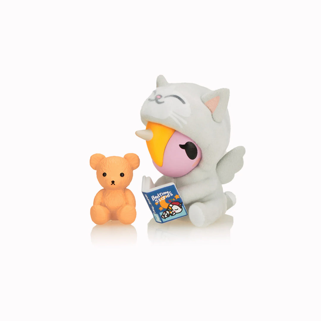 Winter Evenings will soon be here with Tokidoki's Cozy Unicorno Blind Box Series! Join your favorite Unicornos as they enjoy their pyjamas and cozy self-care.