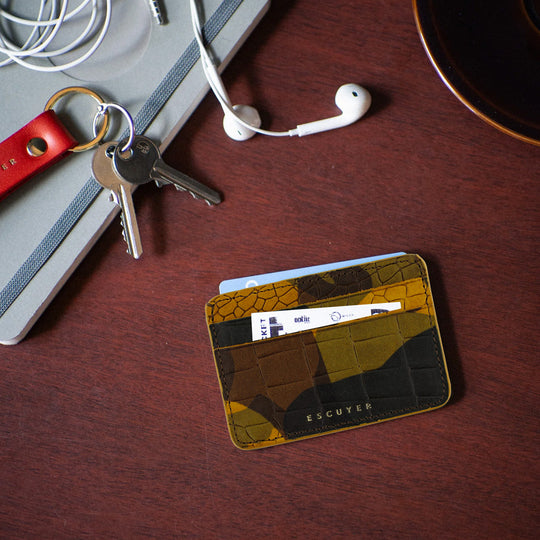 A slim and stylish cardholder from Escuyer, in Camouflage leather with Crocodile effect pattern.