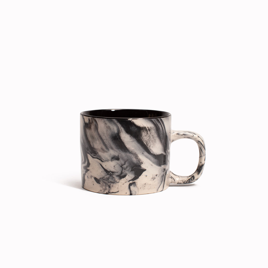 200ml Black & White marbled gloss glaze mug from Dutch company Kinta