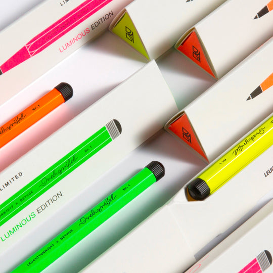 Each pen is a modern statement of Pop Art power and individuality. Available in four neon-bright colours framed in black: pink, orange, yellow and green.