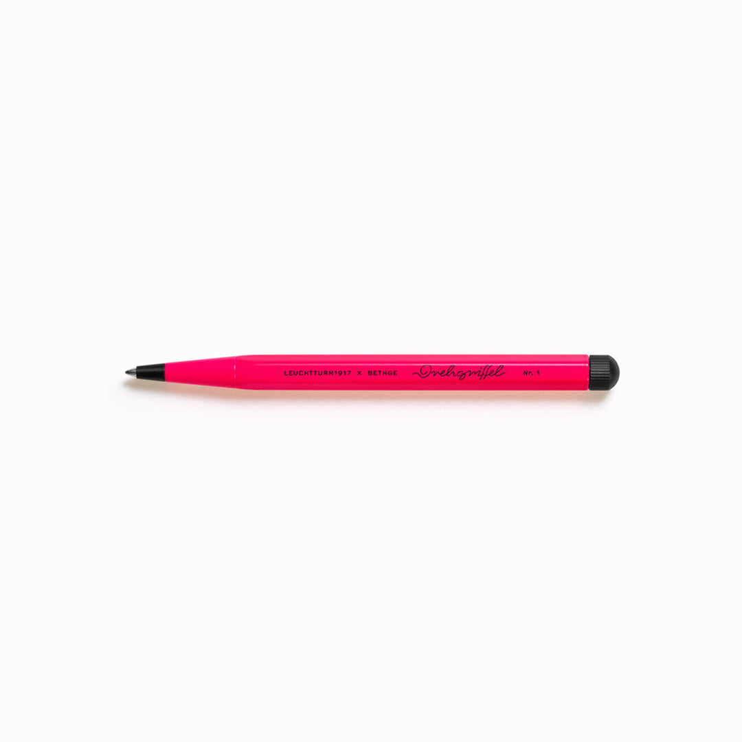Each pen is a modern statement of Pop Art power and individuality. Available in four neon-bright colours framed in black: pink, orange, yellow and green.