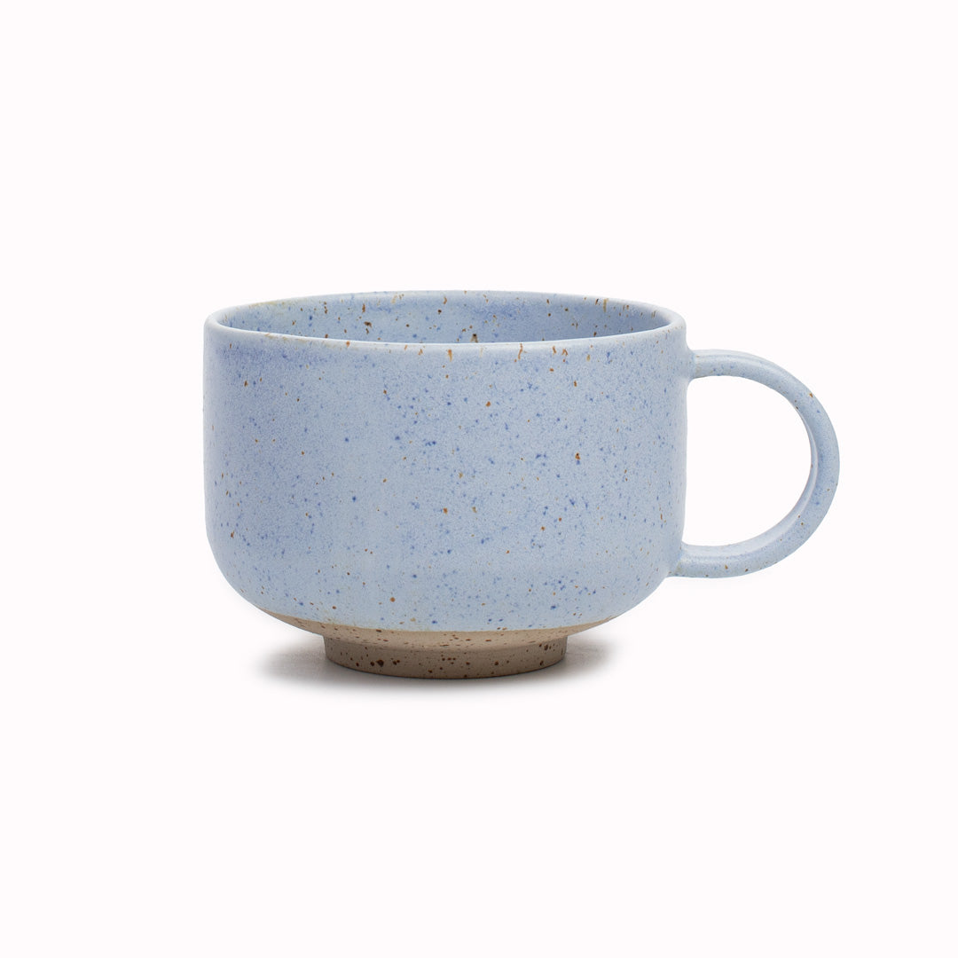 The Dusty Blue Mion Mug is a large thick glazed stoneware mug, ideal for hot chocolate, soup, long lattes or anyone that likes a BIG cuppa in the morning.