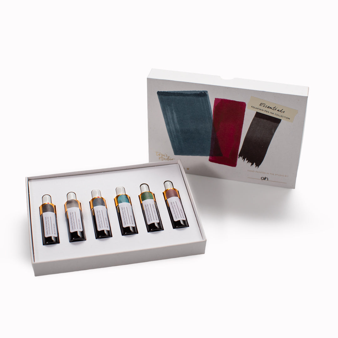 Inject a burst of personality into every page with the Jewel Mini Ink Collection. Designed for those who find standard blue and black a bit too ordinary