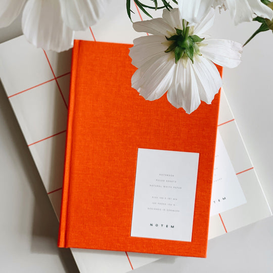 This A6 Bright Red notebook has 160 pages of uncoated lined paper, with a ribbon marker.  Whether you need a notebook for work, university, or personal use the Even Notebook is the perfect choice for you.