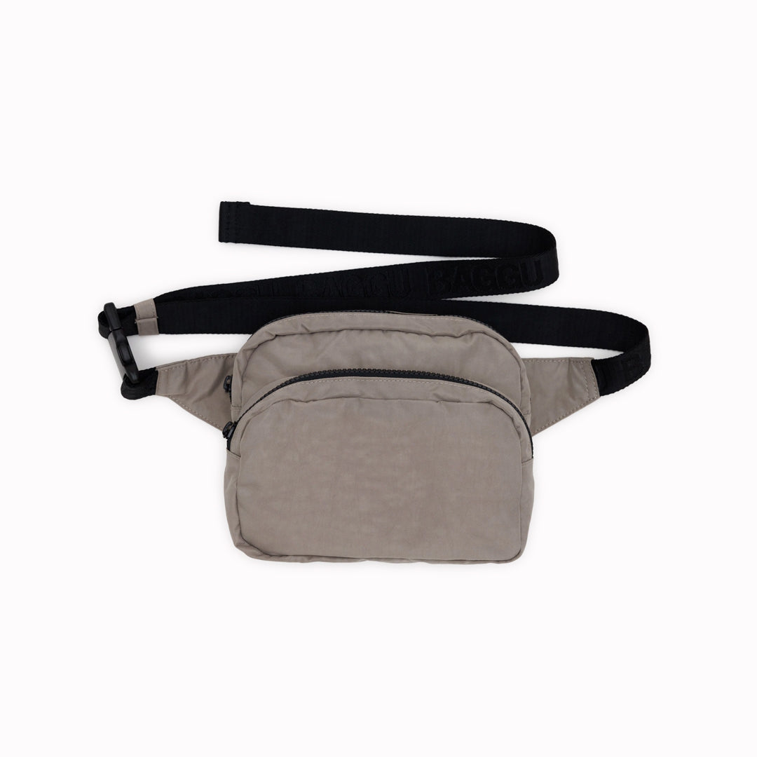 Crafted from durable heavyweight nylon with a recycled ripstop nylon lining, this bag embodies sustainability and ethical values.