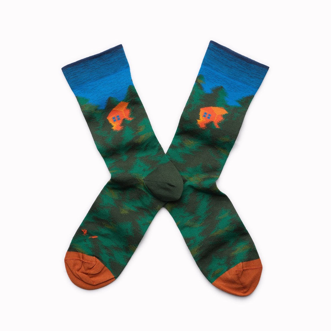 Illustrative and arty, fashion led socks! Bonne Maison have been producing high quality Egyptian cotton socks in Europe since 2012. Each seasonal collection tells stories in colour and pattern, and find their way onto the feet of new and loyal fans who will add the latest illustrative designs to their sock drawer.