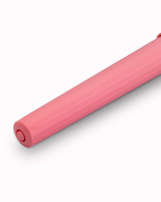 Peony Blossom - Perkeo is designed as an accessible entry into the brand, it features a full-length, lightweight body with an ergonomic grip for comfortable writing.
