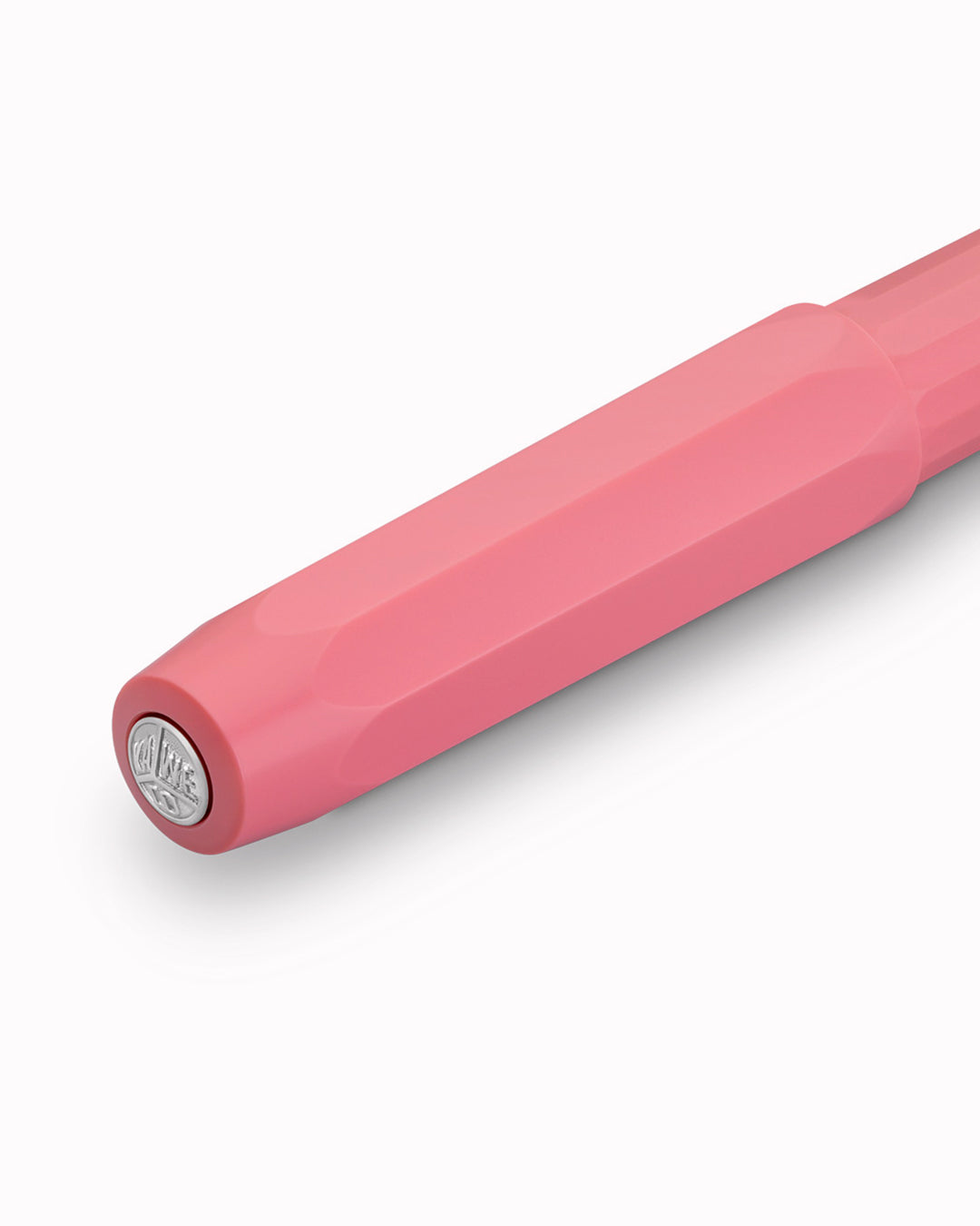 Peony Blossom - Perkeo is designed as an accessible entry into the brand, it features a full-length, lightweight body with an ergonomic grip for comfortable writing.