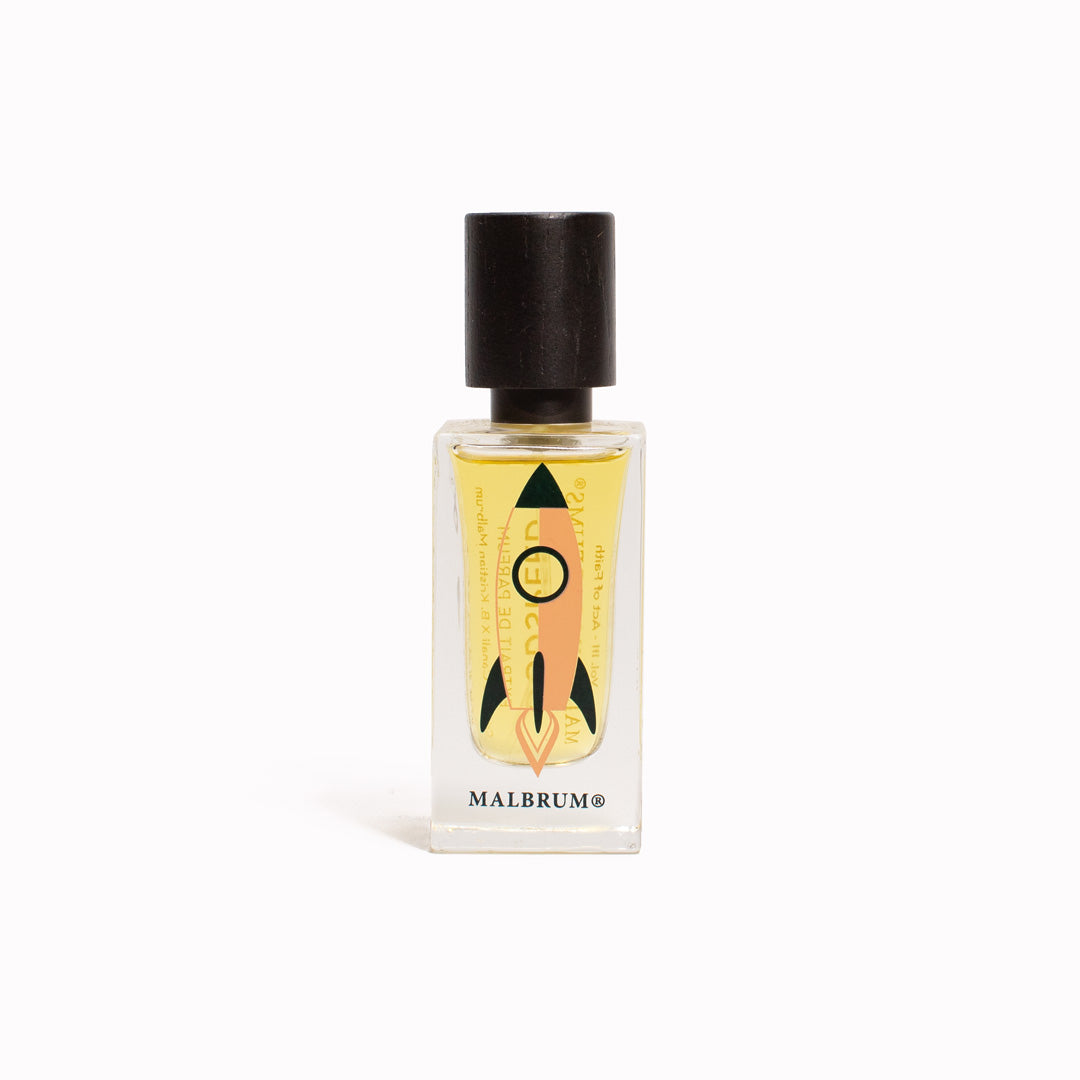 Godspeed is a deliberately dosed blend of exotic pepper extracts and vulcanized incense with hints of rose absolute on a base of rich amber.