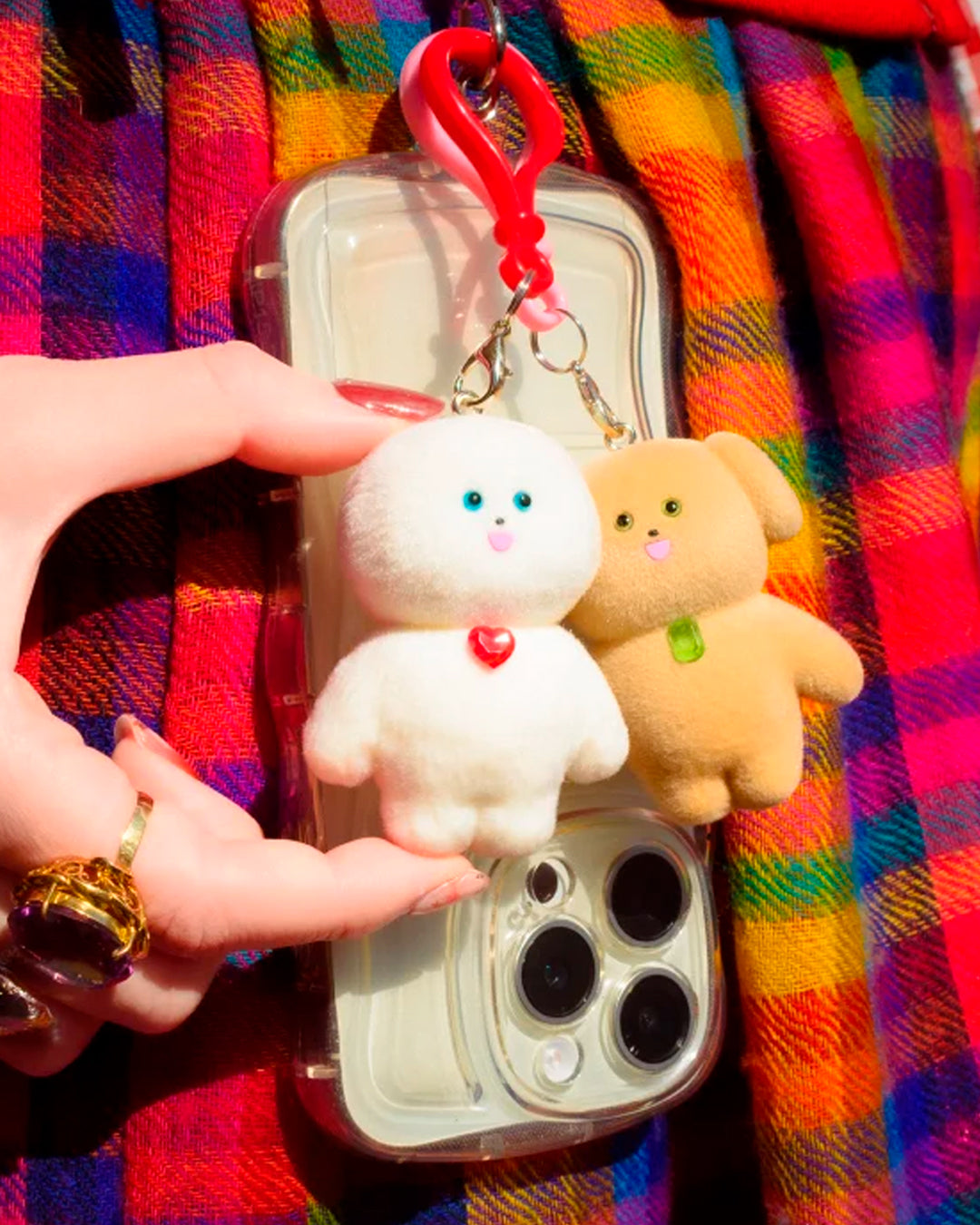 There are 4 designs, with the premise that little Yopi-chan transforms into different foods: Tamagoyaki, Mitarashi Dango, Apple and Marshmallow.&nbsp;