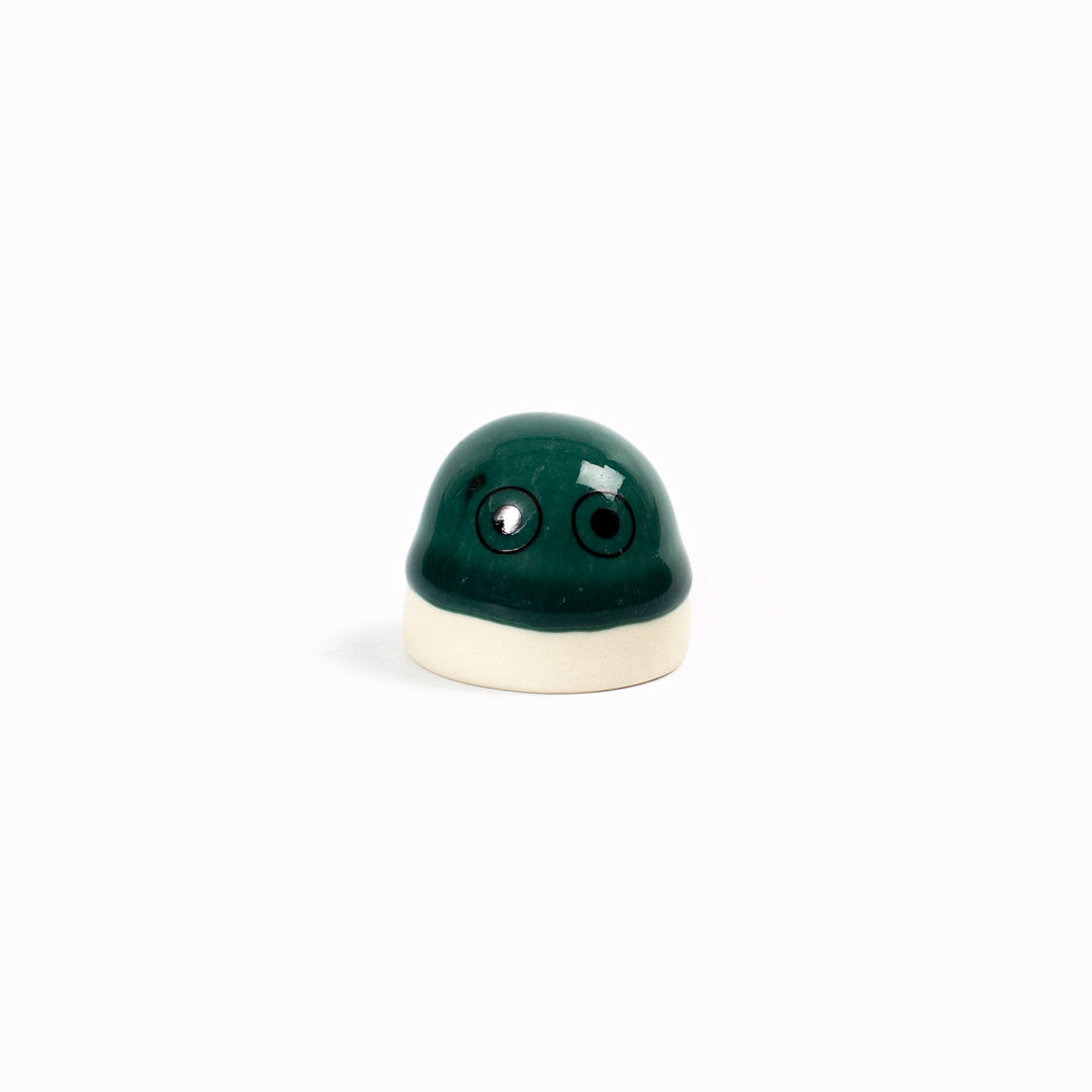 Familia Dot | Ceramic Figurine | Greens