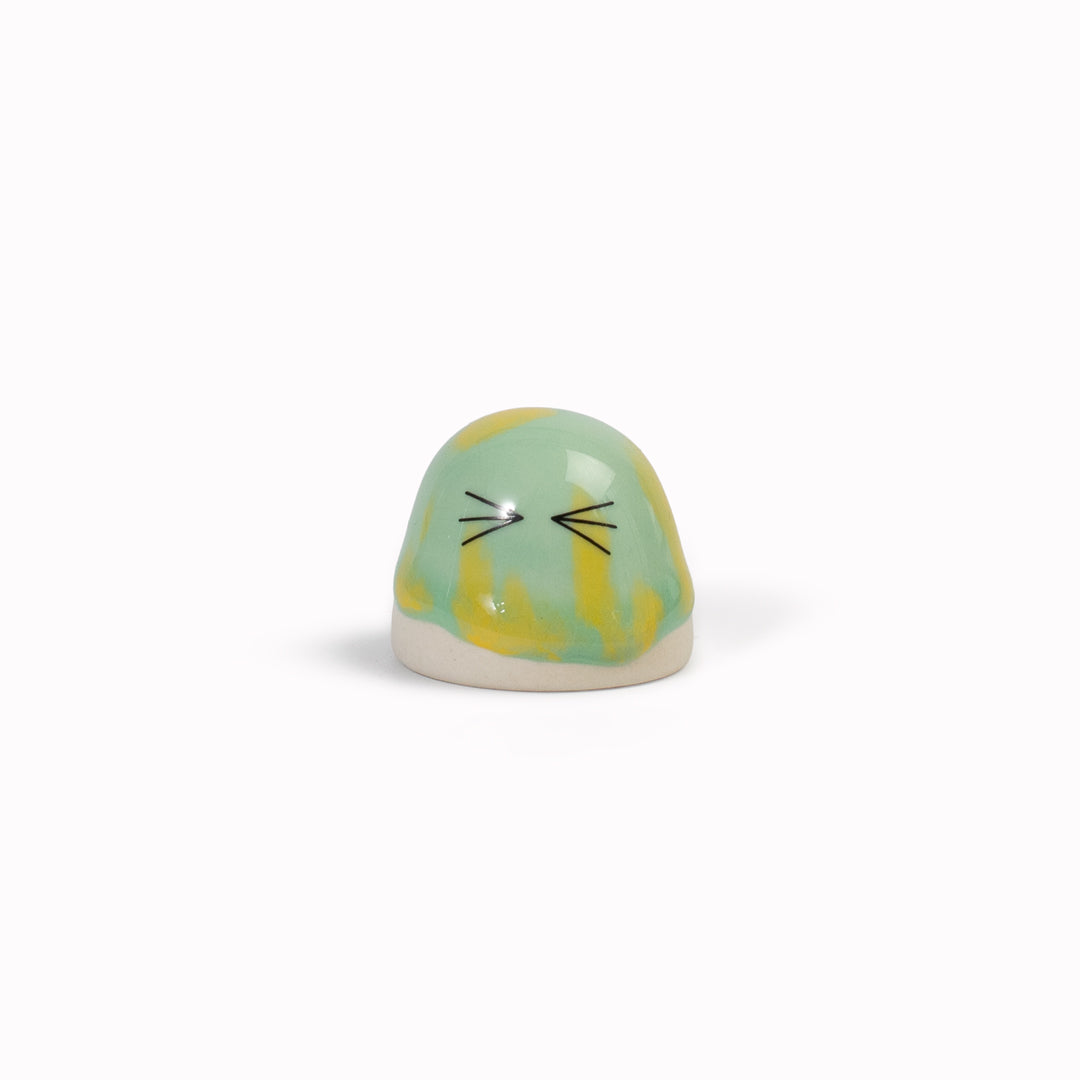 The smallest of the Arhoj decorative ornament figurine family, these tiny little cute dots still have all the personality of their larger siblings.