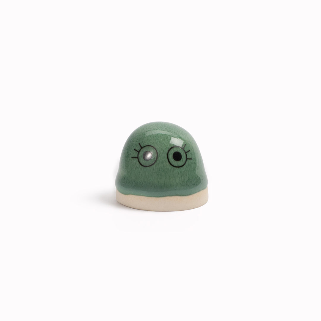 Familia Dot | Ceramic Figurine | Greens