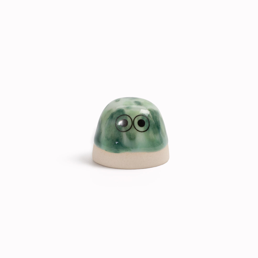 Familia Dot | Ceramic Figurine | Greens