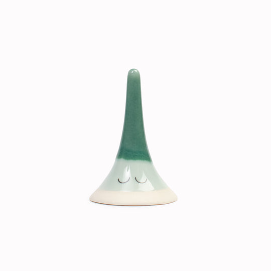 Meet Yoko! Yoko is a wide bottomed, skinny, hand glazed ceramic figurine created as a close relative of the classic Arhoj Ghost. The Familia, including Yoko is a continuation of the playful decorative object series from Studio Arhoj.
