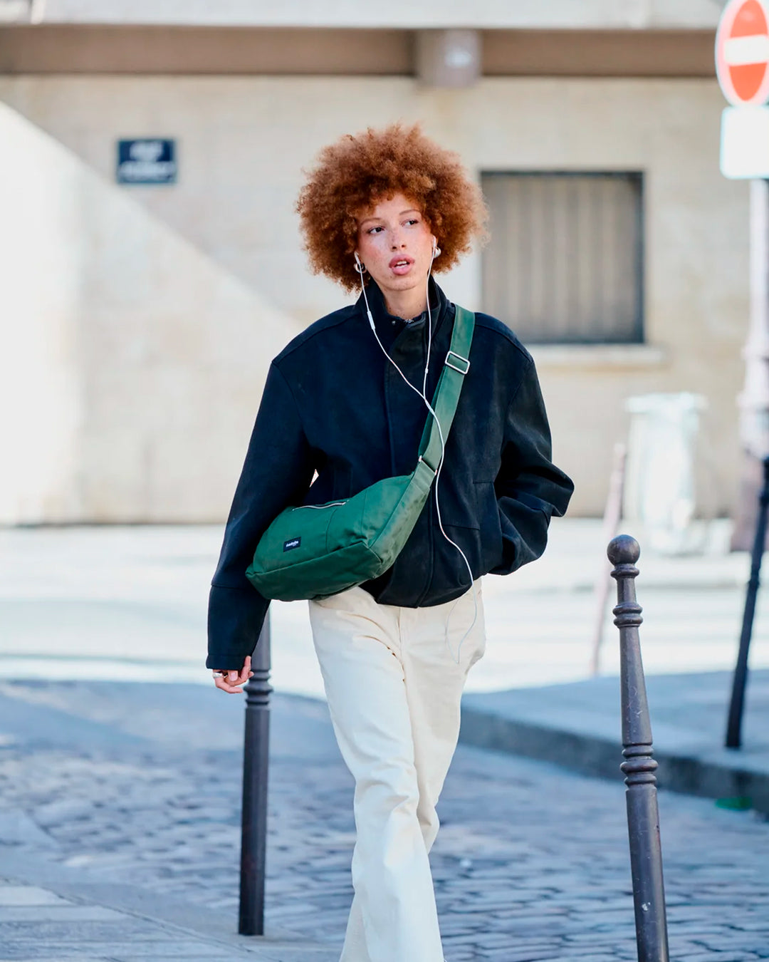The Mini Charlot is a compact shoulder bag large enough for all your daily essentials. For AW26 the bag is made from a 100% organic cotton canvas fabric with a water resistant coating