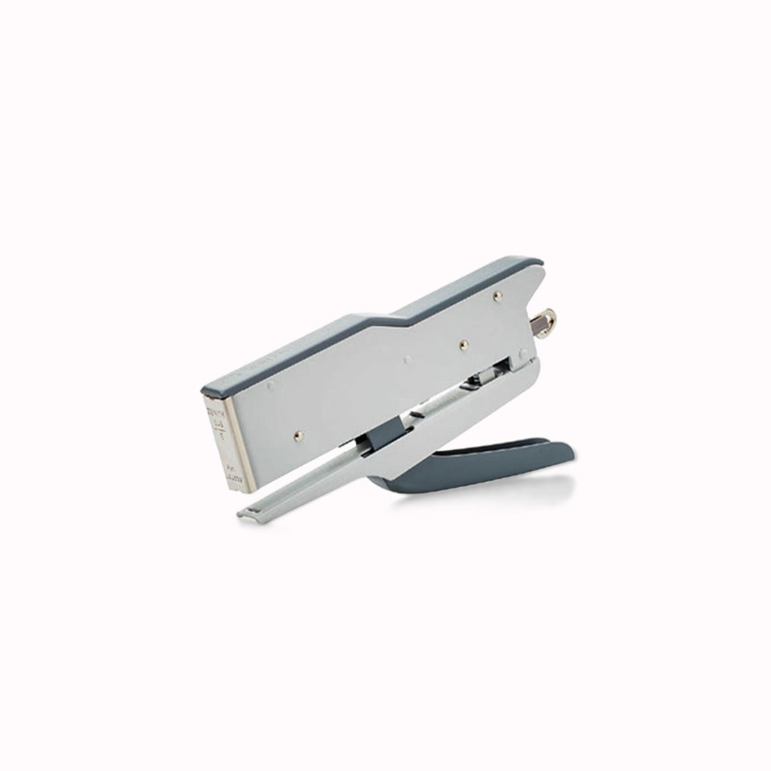 Grey Traditional Plier stapler by Italian brand Zenith, who are known for their excellent quality, robust and hard wearing staplers. Retro style and available in a choice of colours, Zenith staplers are made from painted metal and are designed to last a lifetime.