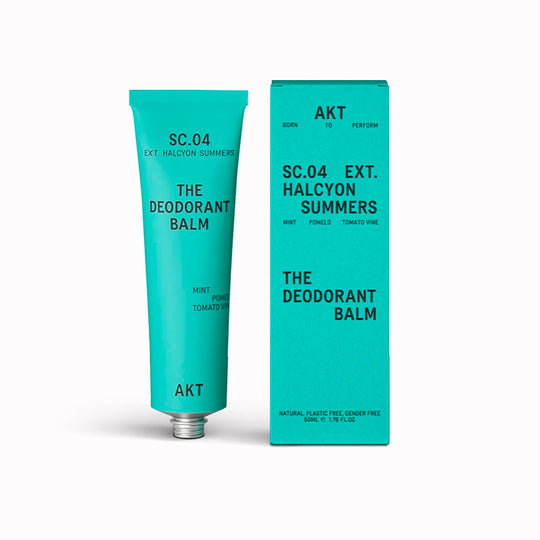 Mediterranean summers, Halycon Summers blends mint, tomato vine, geranium and citrus for a sun-kissed summery scent.