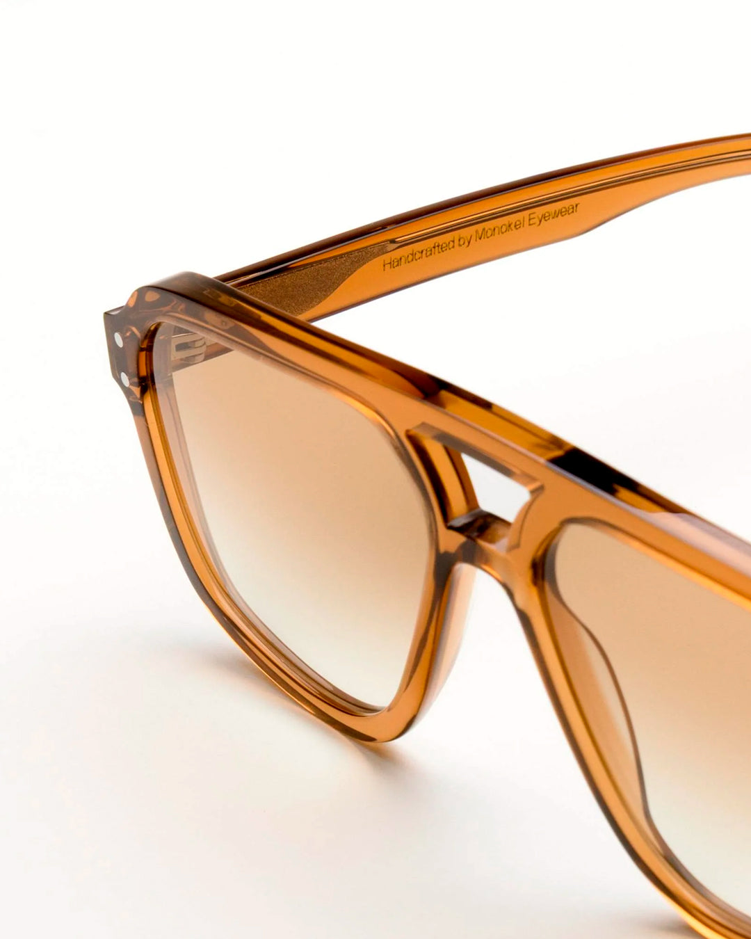 Retro, vintage 1970's style large aviator style cola brown framed sunglasses with an gradient brown lens colour