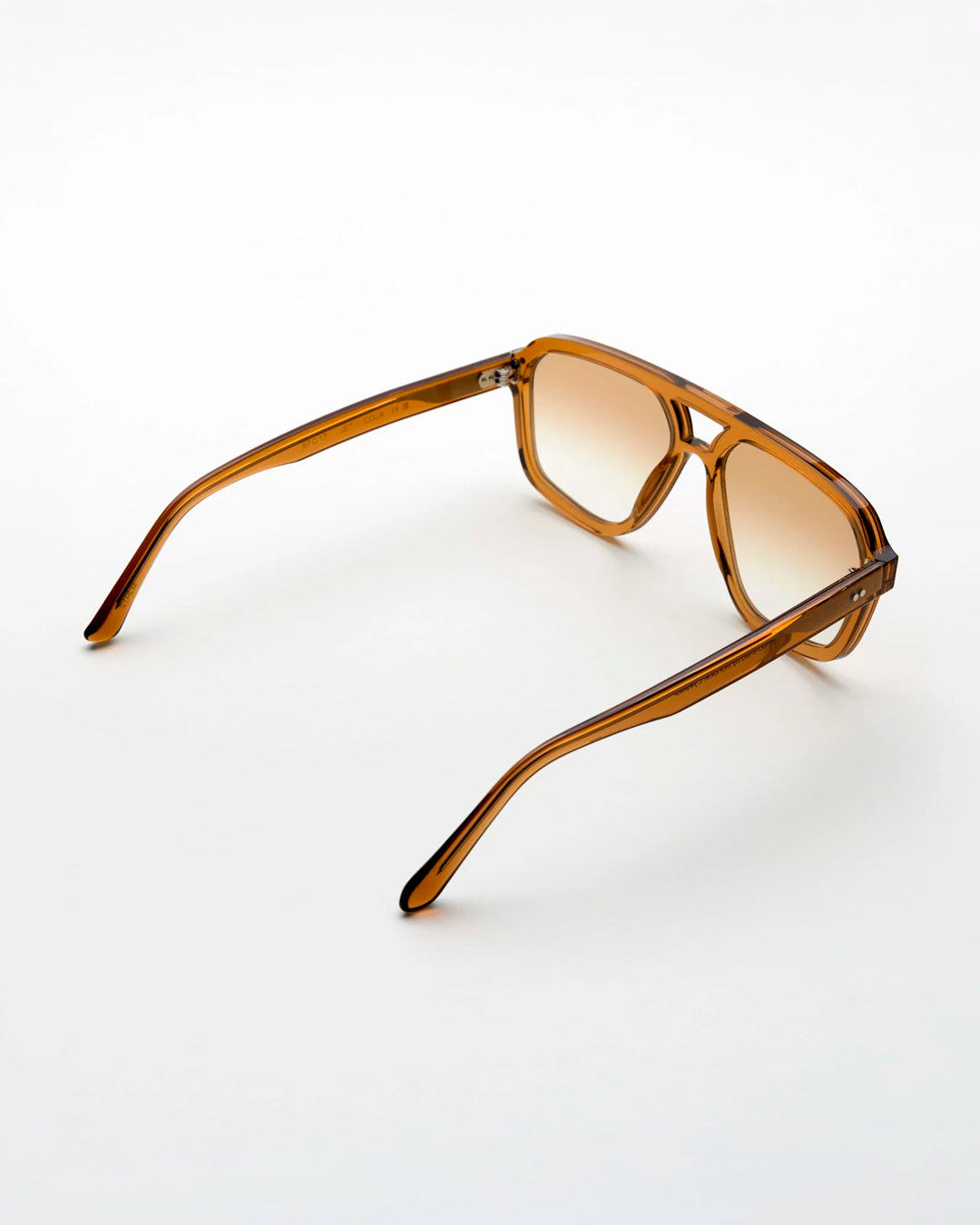 Retro, vintage 1970's style large aviator style cola brown framed sunglasses with an gradient brown lens colour