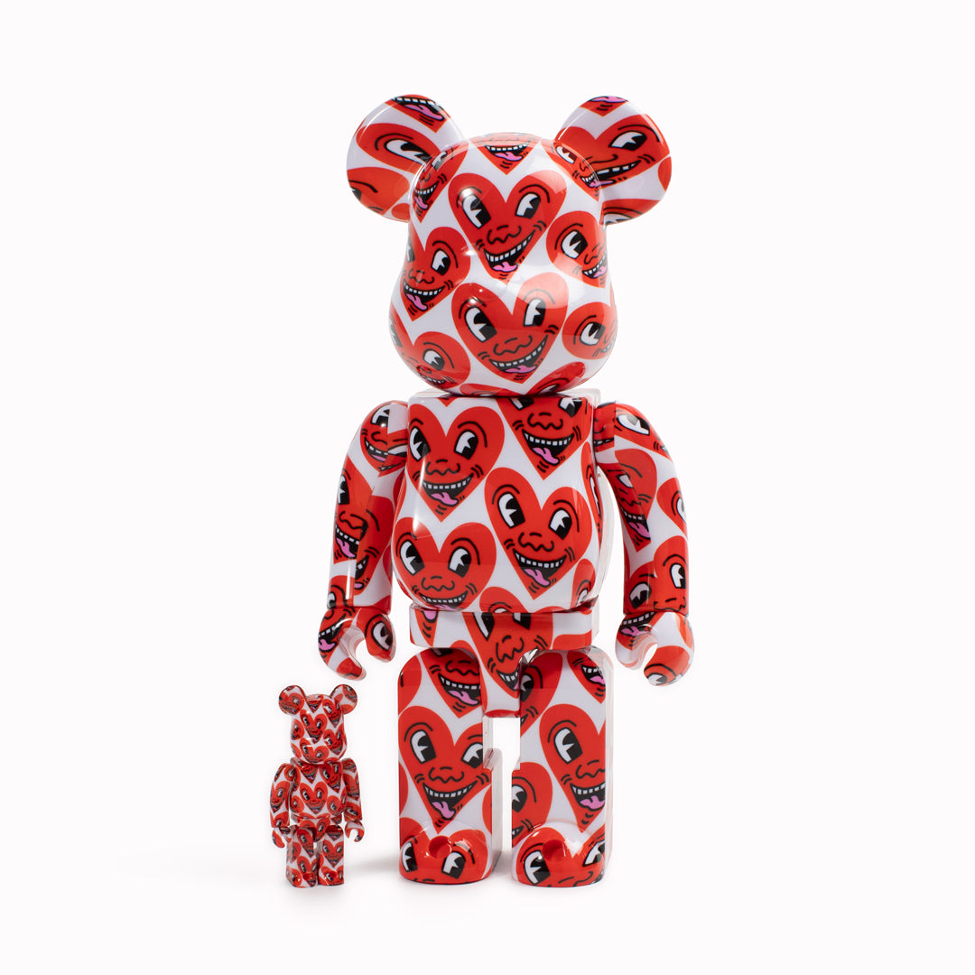 A celebration of one of pop art’s most enduring visual languages, the Keith Haring #6 Bearbrick pairs Medicom Toy’s iconic collectible with the bold figures and graphic motifs that made Haring famous around the world.