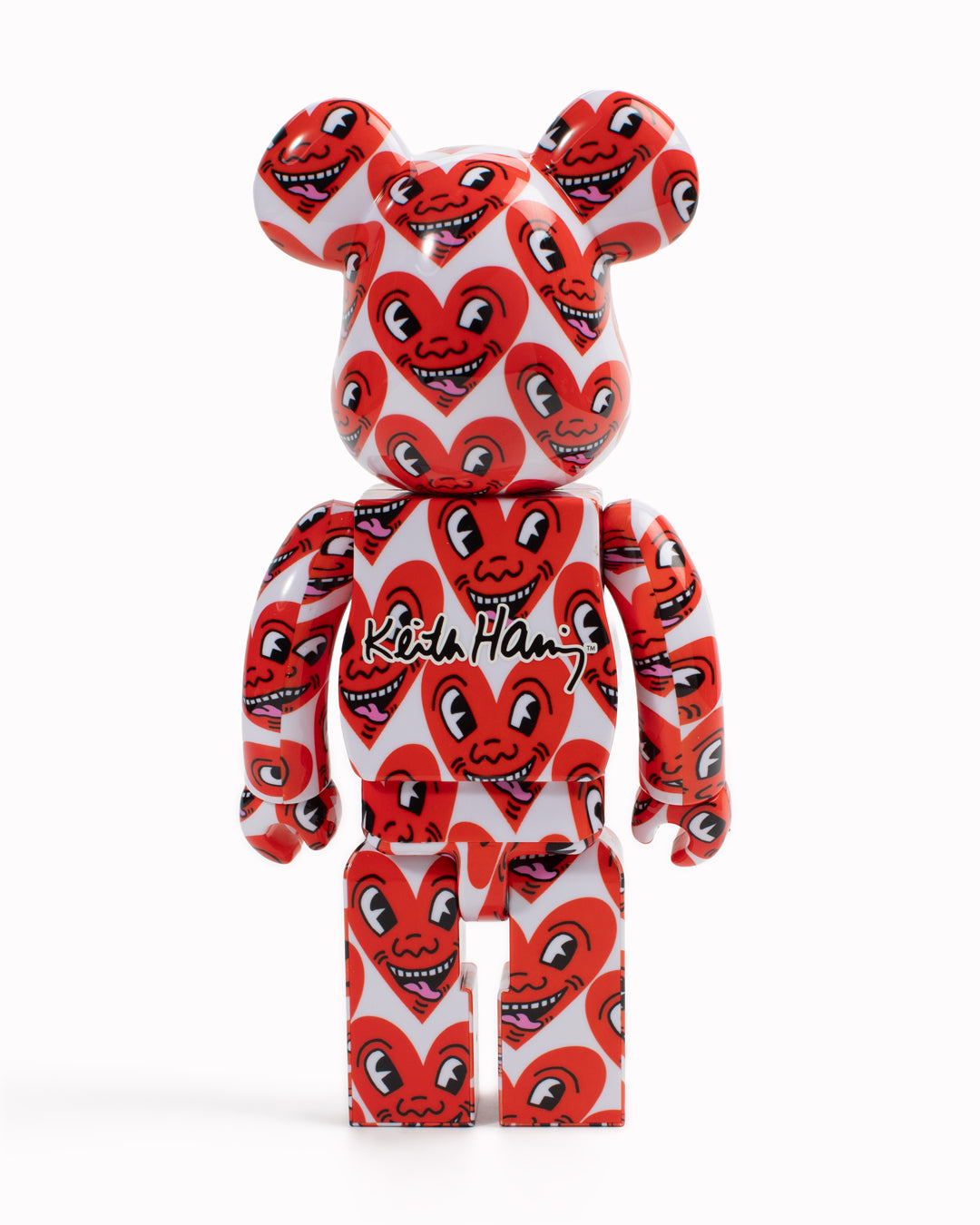A celebration of one of pop art’s most enduring visual languages, the Keith Haring #6 Bearbrick pairs Medicom Toy’s iconic collectible with the bold figures and graphic motifs that made Haring famous around the world.