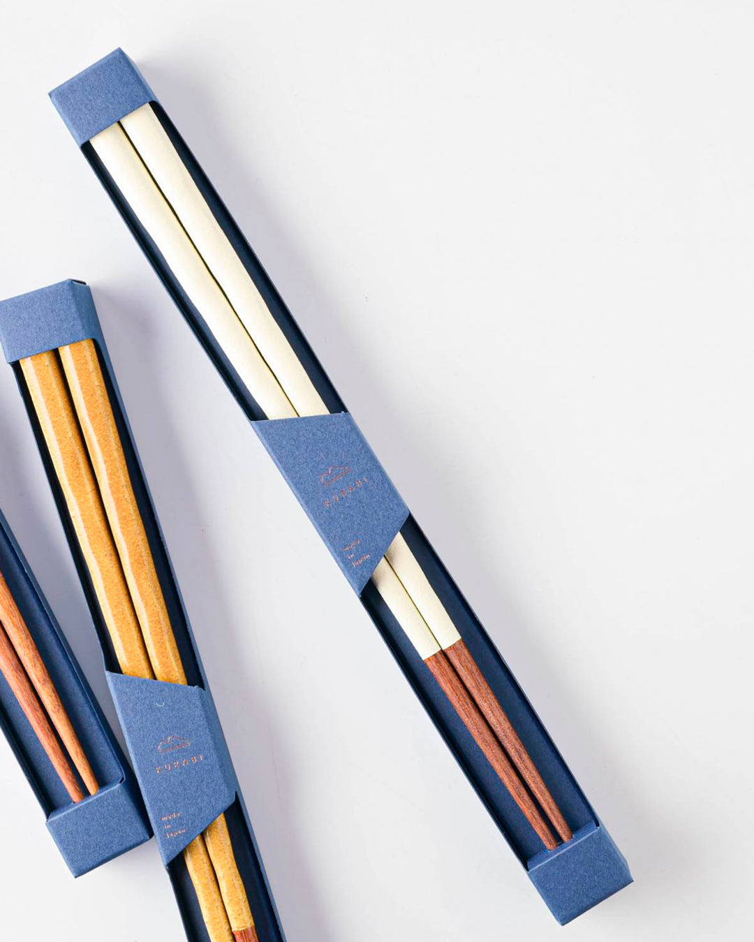 The chopsticks are gently shaped and textured which sits well alongside ceramic glazed tableware and is also easy to grip. Presented in a simple box for gifting.