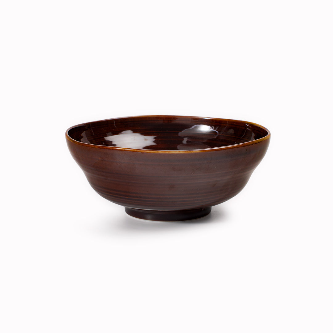 A rich brown glazed Japanese Mino ware deep bowl - suitable for udon noodles or ramen. The bowl is around 78mm high and 190mm in diameter. 