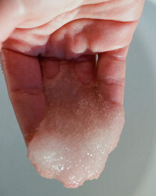 Sea Salt Scrub | 297 | Lemongrass