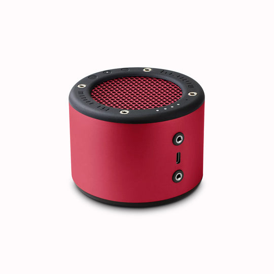 The Minirig 4 in a bright Laser Red colour-way is the ultimate portable Bluetooth travel speaker that contains 12 years of development and innovation in audio tech