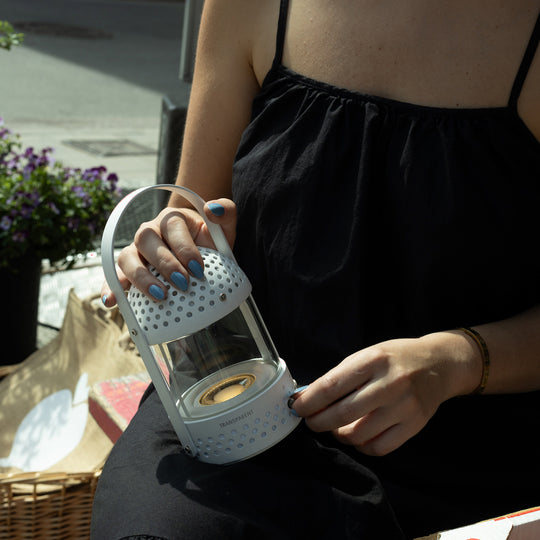 Light Speaker | Bluetooth Powered Speaker | White