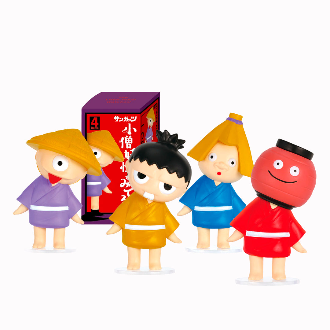 A tiny collection inspired by yokai, the supernatural creatures and spirits of Japanese folklore. A Little Monster is Watching! brings four peculiar characters to life as miniature figures, each presented on its own small display base.