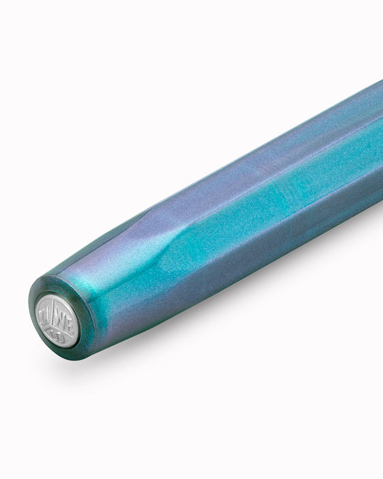 Compact when closed, it’s designed to be carried daily, then extends when posted to a comfortable full-length writing tool. Made from durable ABS plastic, it’s lightweight, practical and built for everyday use.