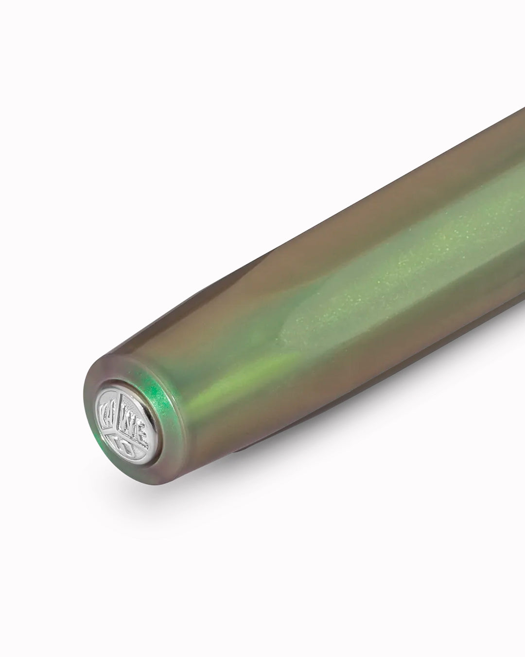 A new colour collection for Spring 2026, the Lunar Sport pairs Kaweco’s heritage design with a clean, contemporary finish. Silver accents and a metal cap logo keep it minimal