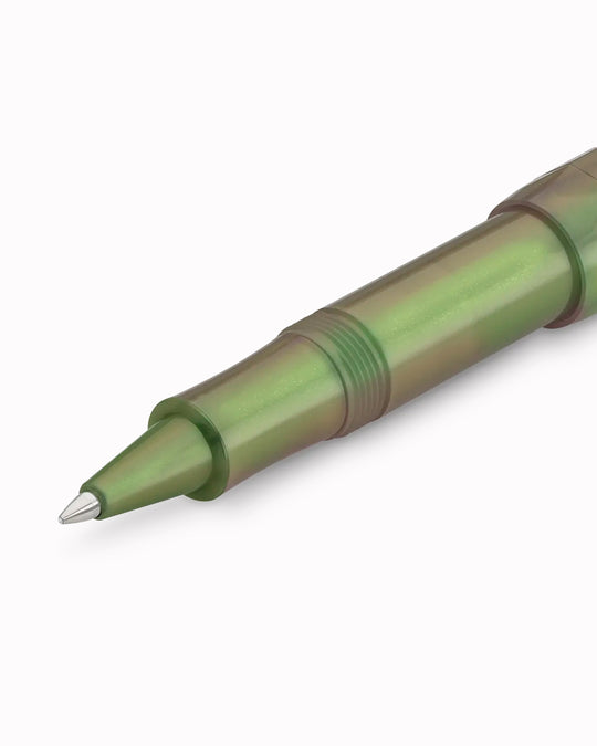 A new colour collection for Spring 2026, the Lunar Sport pairs Kaweco’s heritage design with a clean, contemporary finish. Silver accents and a metal cap logo keep it minimal