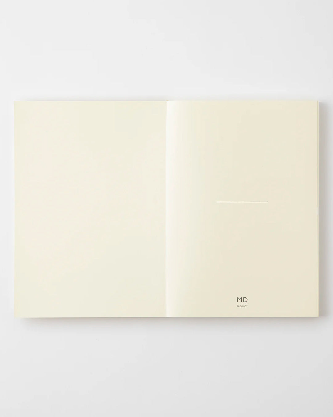 MD Paper epitomises the subtlety, elegance and simplicity of design of good Japanese stationery, concentrating on the quality of material over branding or printed design.&nbsp;
