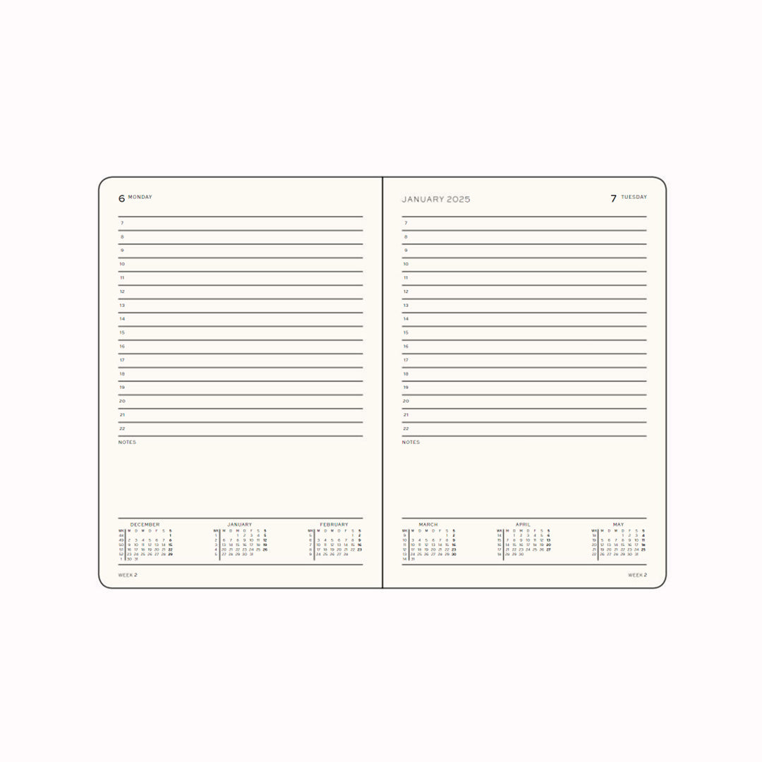 The Hardcover Medium Daily Planner 2025 from Leuchtturm1917 will help you keep track of even the most hectic schedule.