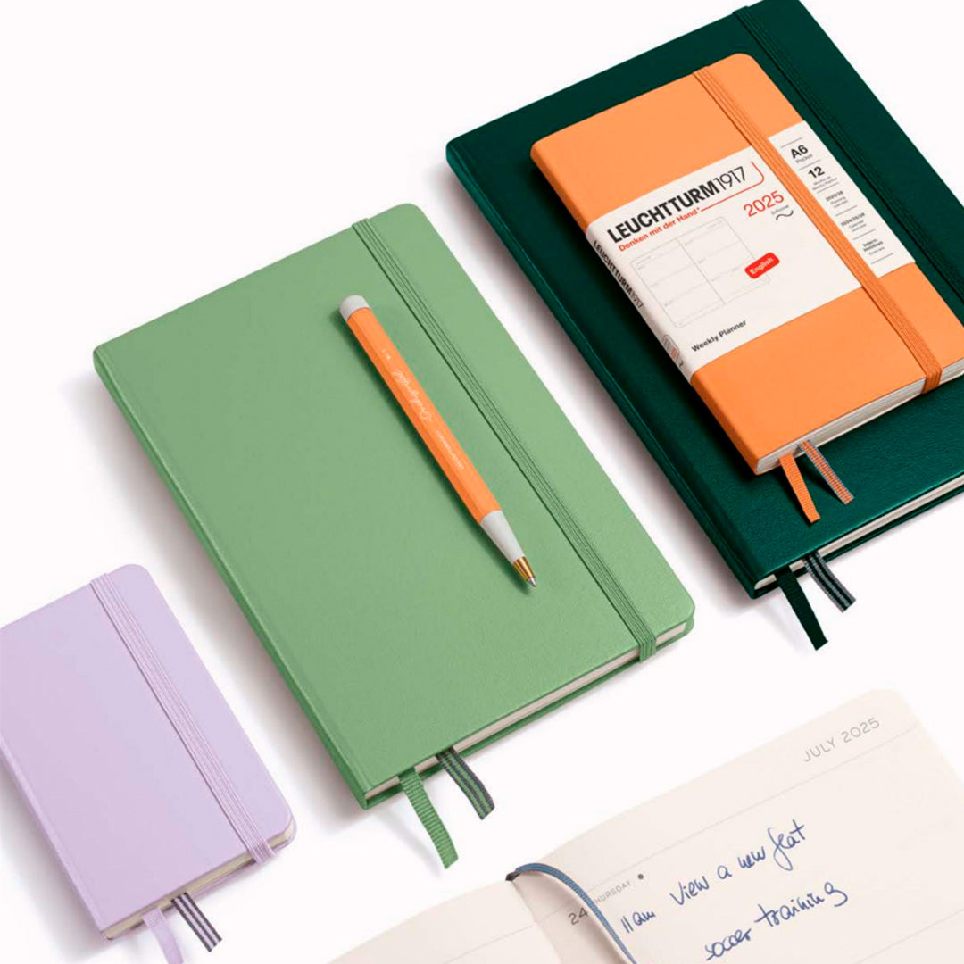 The Pocket Weekly Planner 2025 by Leuchtturm1917 is A6 size and softcover. It runs from January 2025-December 2025 and it comes with a host of useful features!