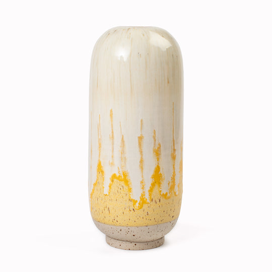 Yuki Hand-thrown Vase | Melting Daisy