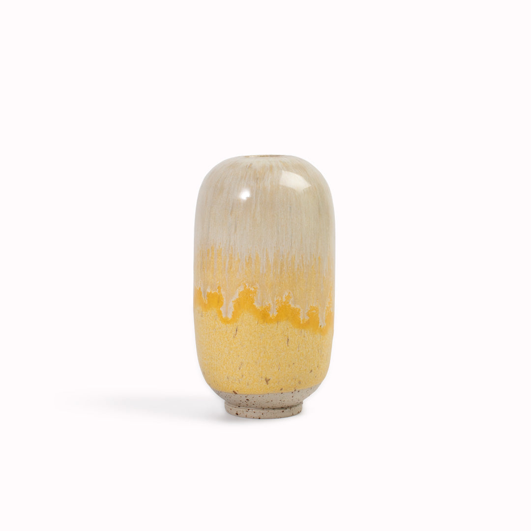 The Yuki Mini vase is the smaller version of Studio Arhoj's&nbsp;classic Yuki vase. The&nbsp;Japanese inspired design&nbsp;is named after the Japanese word for snow.
