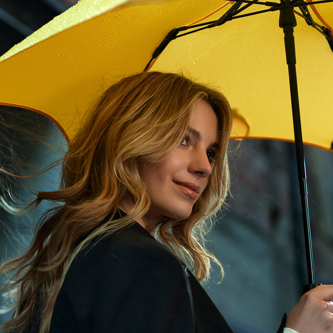 Crafted for portability and resilience, the Metro folding umbrella from Blunt is engineered to withstand challenging weather conditions.