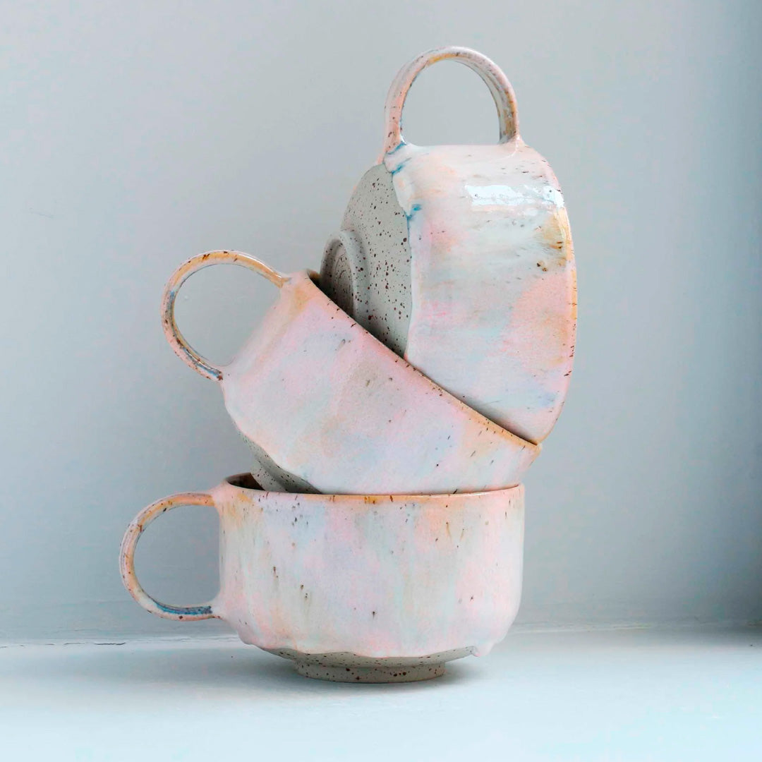 The Milk Zephyr Mion Mug is a large thick glazed stoneware mug, ideal for hot chocolate, soup, long lattes or anyone that likes a BIG cuppa in the morning.