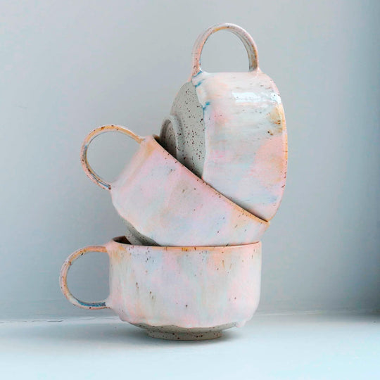 The Milk Zephyr Mion Mug is a large thick glazed stoneware mug, ideal for hot chocolate, soup, long lattes or anyone that likes a BIG cuppa in the morning.