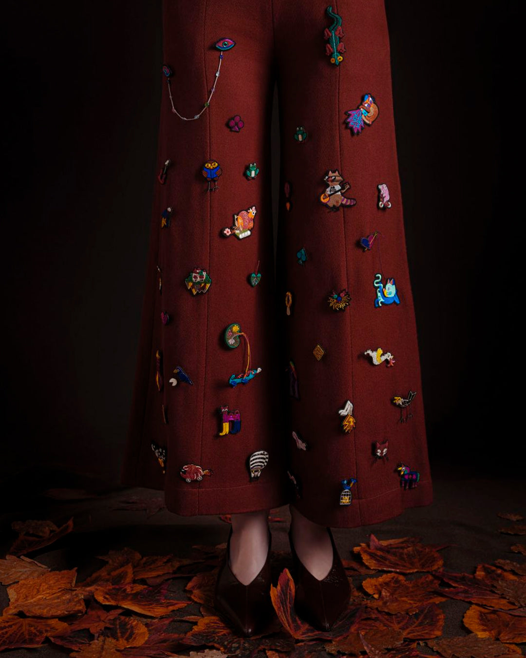 Make a statement with this beautiful Mister Fox hand embroidered decorative lapel pin by Paris based Macon et Lesquoy